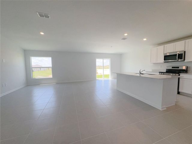2362 MCKINLEY DRIVE, Lake Wales, FL 33853