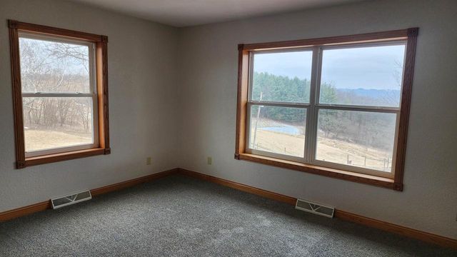 14177 Irish Ridge Road, Mount Hope, WI 53816