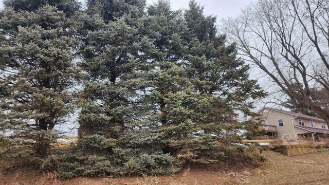 14177 Irish Ridge Road, Mount Hope, WI 53816