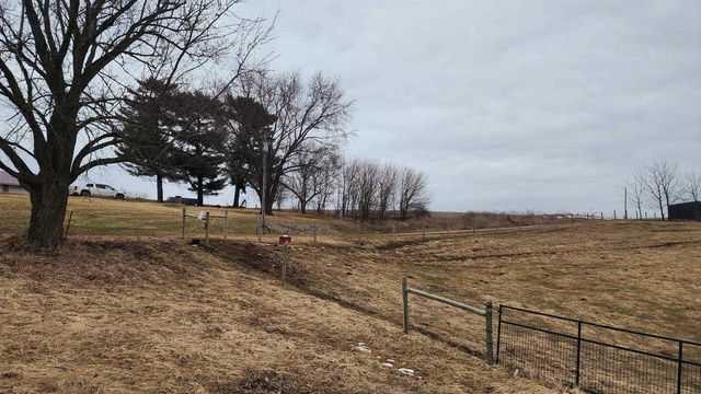 14177 Irish Ridge Road, Mount Hope, WI 53816