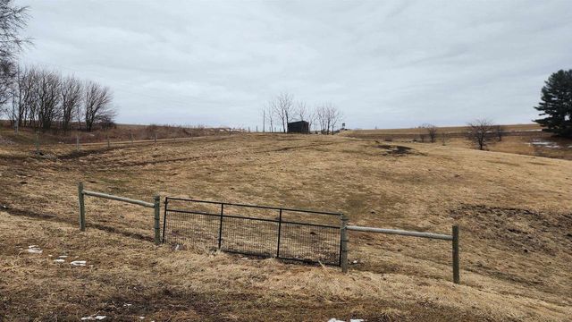 14177 Irish Ridge Road, Mount Hope, WI 53816