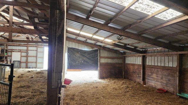 14177 Irish Ridge Road, Mount Hope, WI 53816