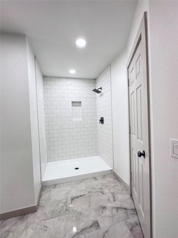 109 High Point BLVD, Cedar Creek, TX 78612