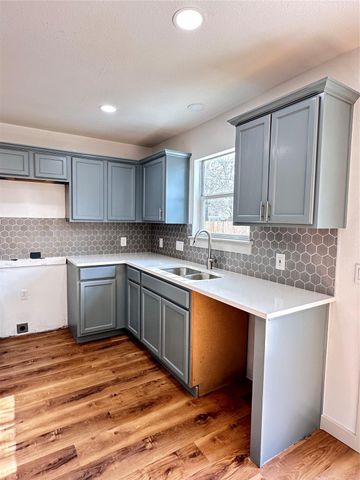 109 High Point BLVD, Cedar Creek, TX 78612