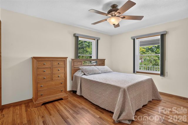 44 Autumn View Drive, Hendersonville, NC 28792
