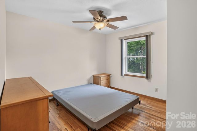 44 Autumn View Drive, Hendersonville, NC 28792