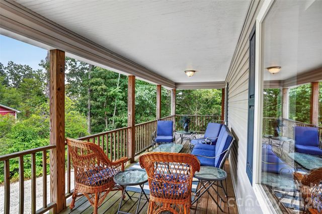 44 Autumn View Drive, Hendersonville, NC 28792