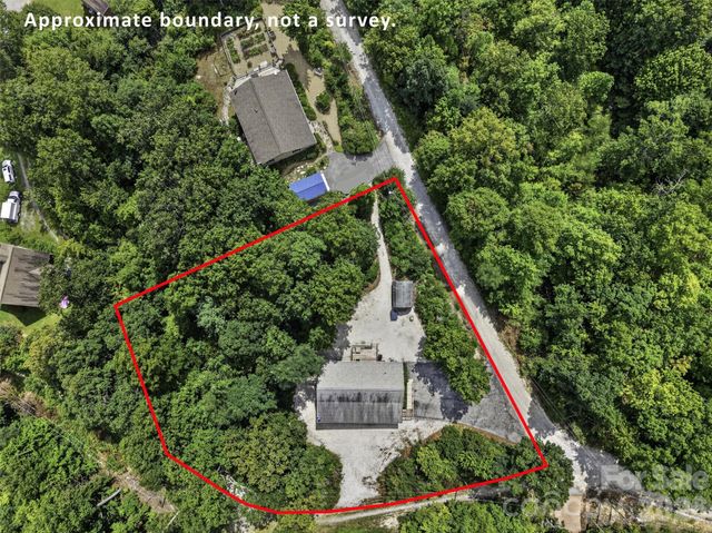 44 Autumn View Drive, Hendersonville, NC 28792
