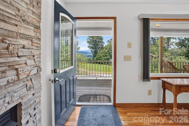 44 Autumn View Drive, Hendersonville, NC 28792