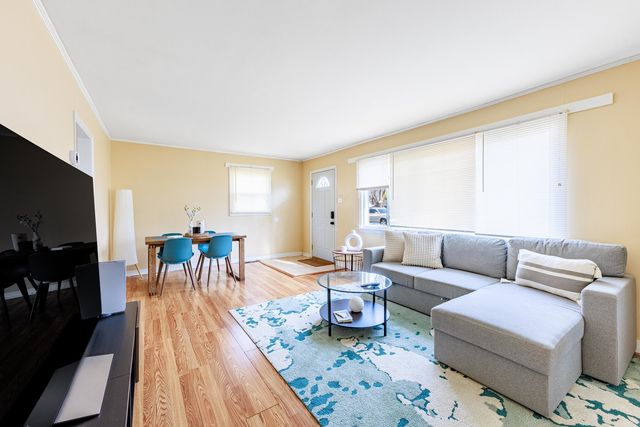 309 Blackhawk Drive, Park Forest, IL 60466