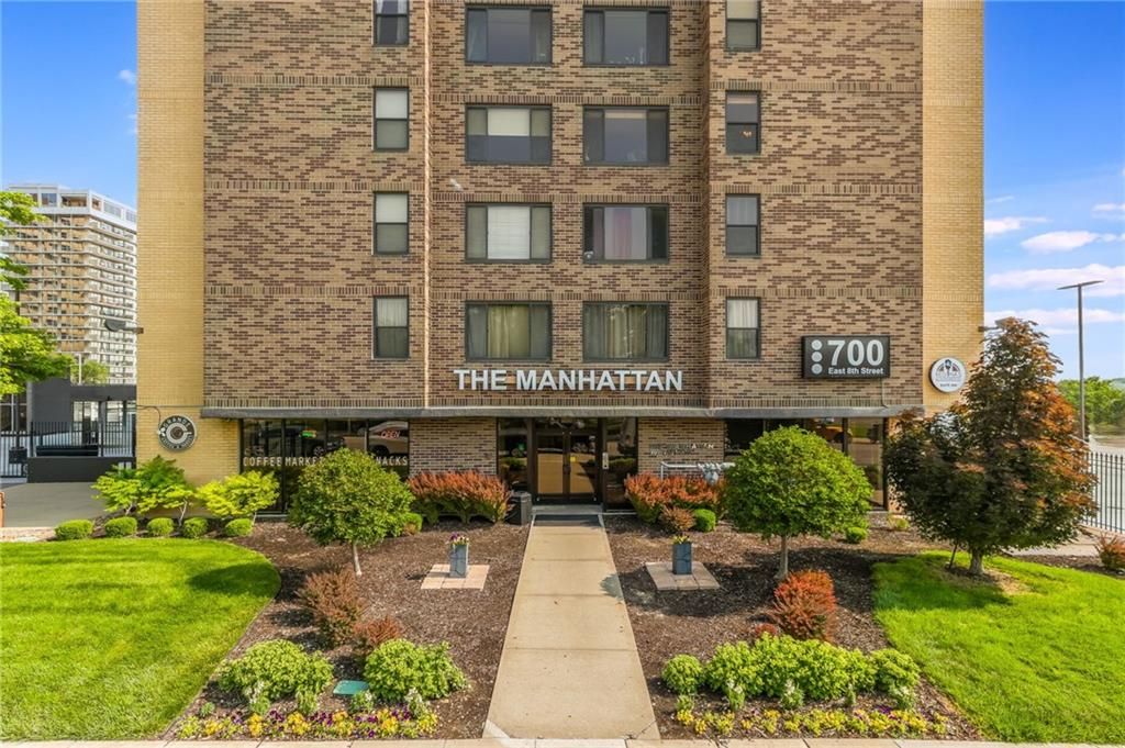 700 E 8TH Street 14D, Kansas City, MO 64106