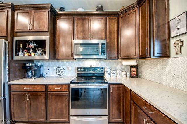 11986 Westmoreland WAY, Fort Myers, FL 33913