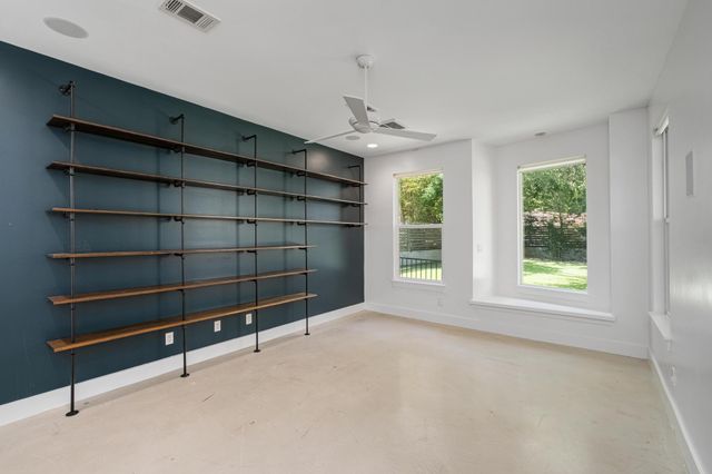 307 W Annie ST, Austin, TX 78704