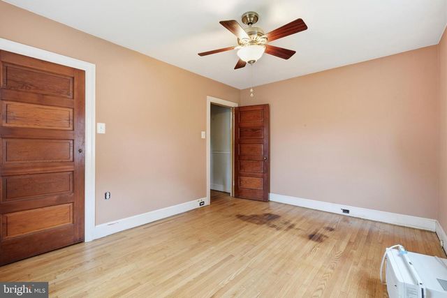 2018 ROY AVE, Abington, PA 19001