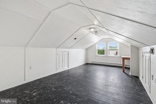 2018 ROY AVE, Abington, PA 19001