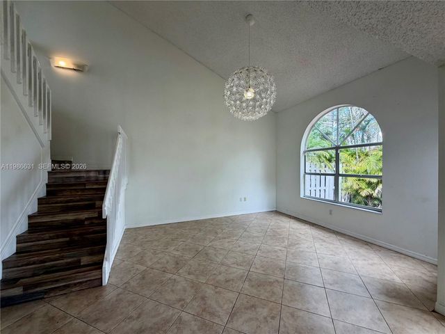 12619 NW 11th Pl, Sunrise, FL 33323