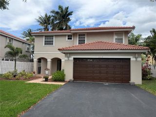 12619 NW 11th Pl, Sunrise, FL 33323