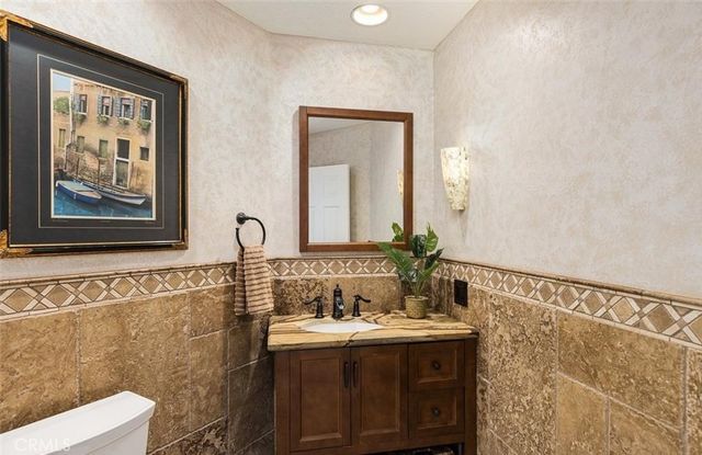 14 Dover, Rancho Santa Margarita, CA 92679