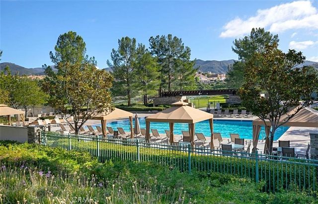 14 Dover, Rancho Santa Margarita, CA 92679