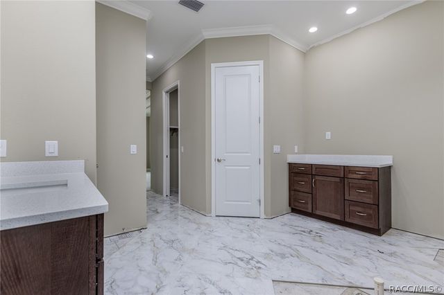 4806 N Pine Ridge Boulevard, Beverly Hills, FL 34465