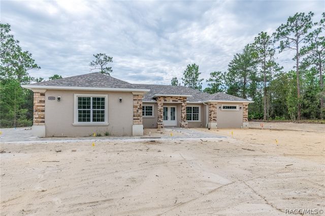 4806 N Pine Ridge Boulevard, Beverly Hills, FL 34465