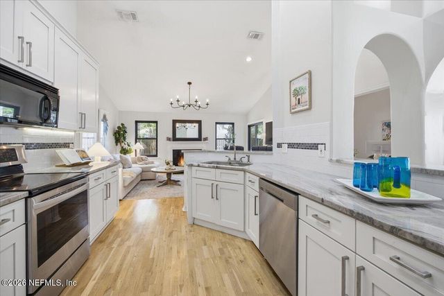 185 CROSSCOVE Circle, Ponte Vedra Beach, FL 32082