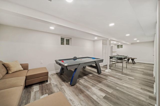 221 Shady Oak Drive, Michigan City, IN 46360