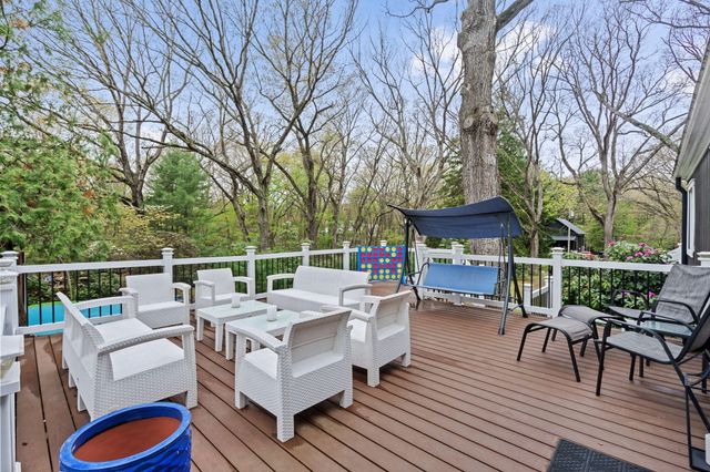 221 Shady Oak Drive, Michigan City, IN 46360