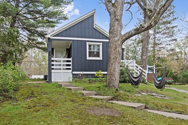 221 Shady Oak Drive, Michigan City, IN 46360