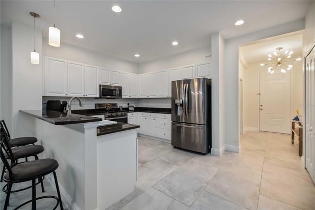 12146 LONGVIEW LAKE CIRCLE, Bradenton, FL 34211