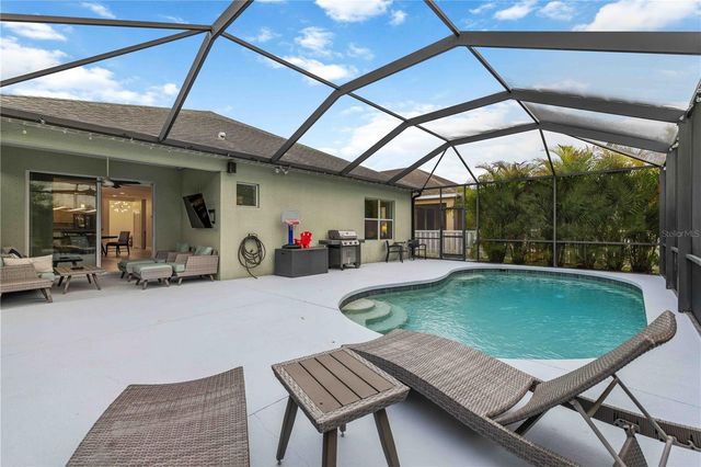 12146 LONGVIEW LAKE CIRCLE, Bradenton, FL 34211