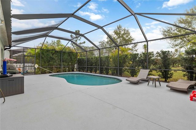12146 LONGVIEW LAKE CIRCLE, Bradenton, FL 34211