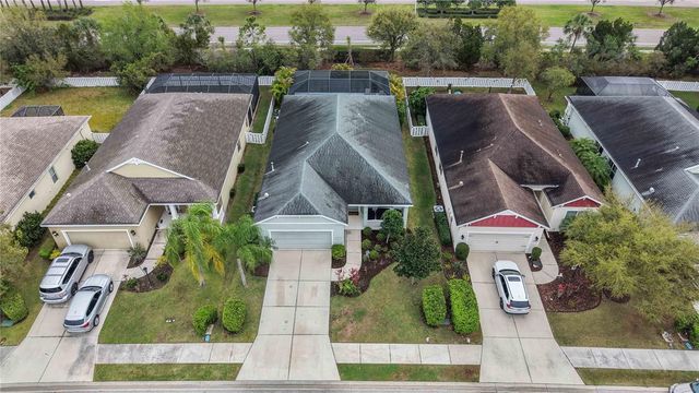 12146 LONGVIEW LAKE CIRCLE, Bradenton, FL 34211