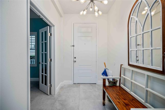 12146 LONGVIEW LAKE CIRCLE, Bradenton, FL 34211