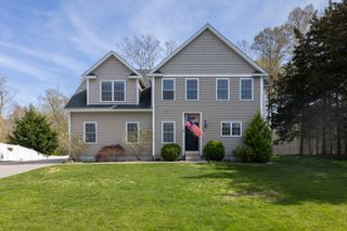 14 Cutter Drive, Stonington, CT 06355