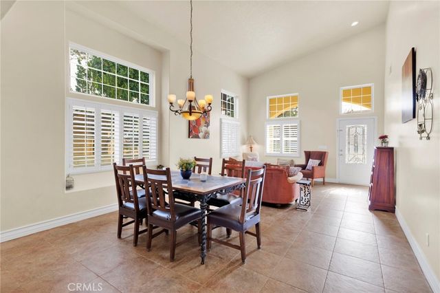 17790 Cresta Blanca, Victorville, CA 92395