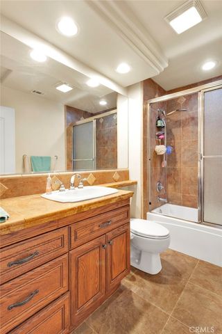 17790 Cresta Blanca, Victorville, CA 92395