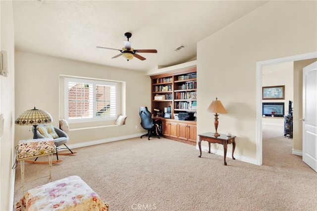 17790 Cresta Blanca, Victorville, CA 92395