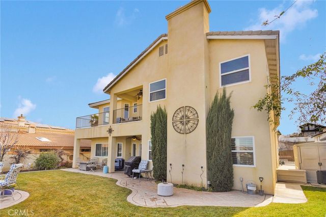 17790 Cresta Blanca, Victorville, CA 92395