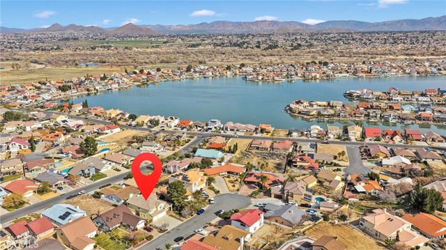 17790 Cresta Blanca, Victorville, CA 92395