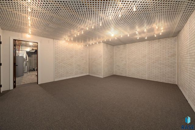 5915 W Yukon Trl Trail, Sioux Falls, SD 57107