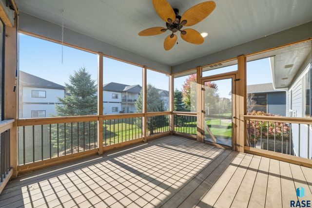 5915 W Yukon Trl Trail, Sioux Falls, SD 57107