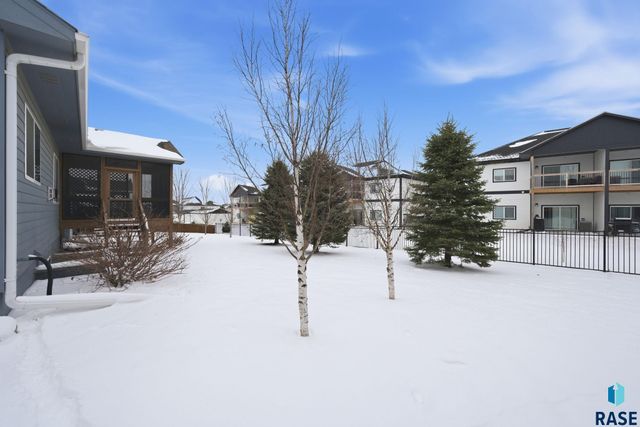 5915 W Yukon Trl Trail, Sioux Falls, SD 57107