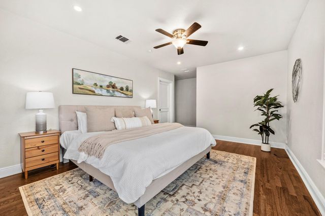 924 E 52nd ST A, Austin, TX 78751