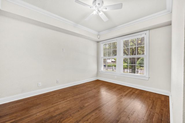 924 E 52nd ST A, Austin, TX 78751