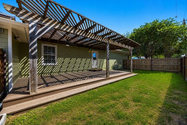 924 E 52nd ST A, Austin, TX 78751