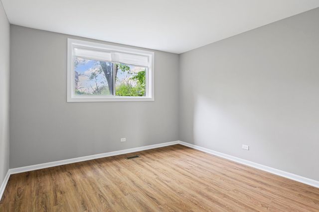 764 TERRACE Court A, Elgin, IL 60120