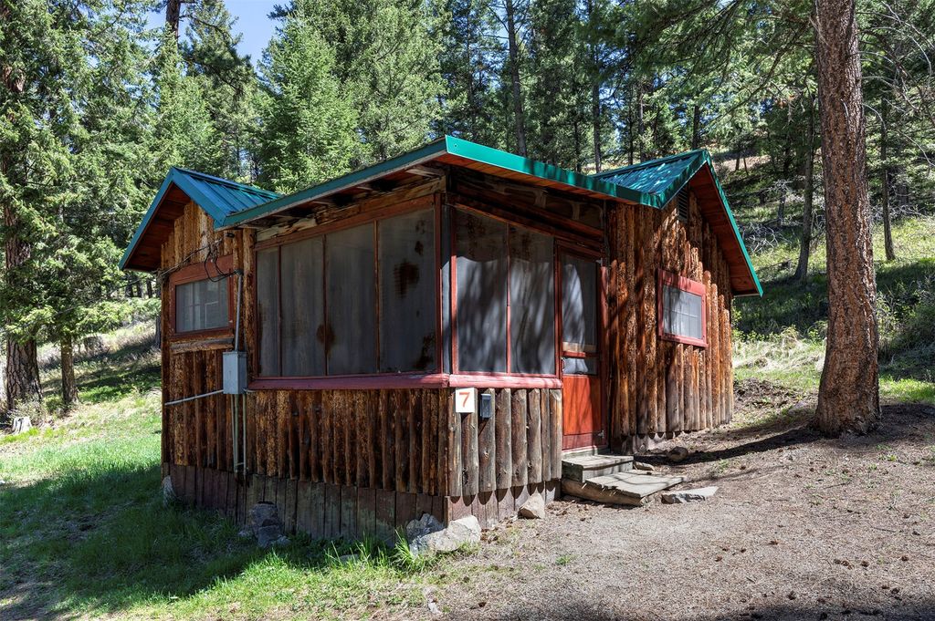 283 Lost Trail Hot Springs Road, Sula, MT 59871 photo 12