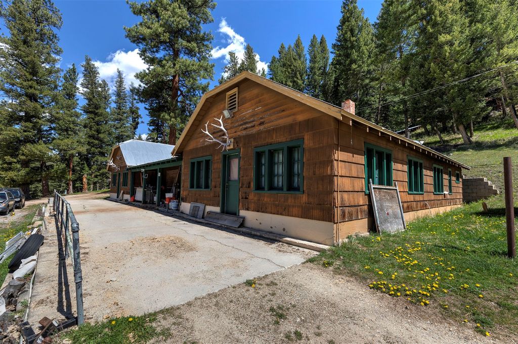 283 Lost Trail Hot Springs Road, Sula, MT 59871 photo 25