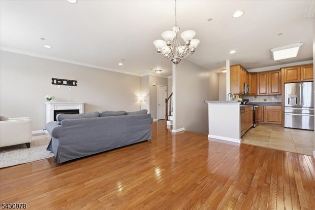 27 Patriots Path, South Bound Brook Boro, NJ 08880